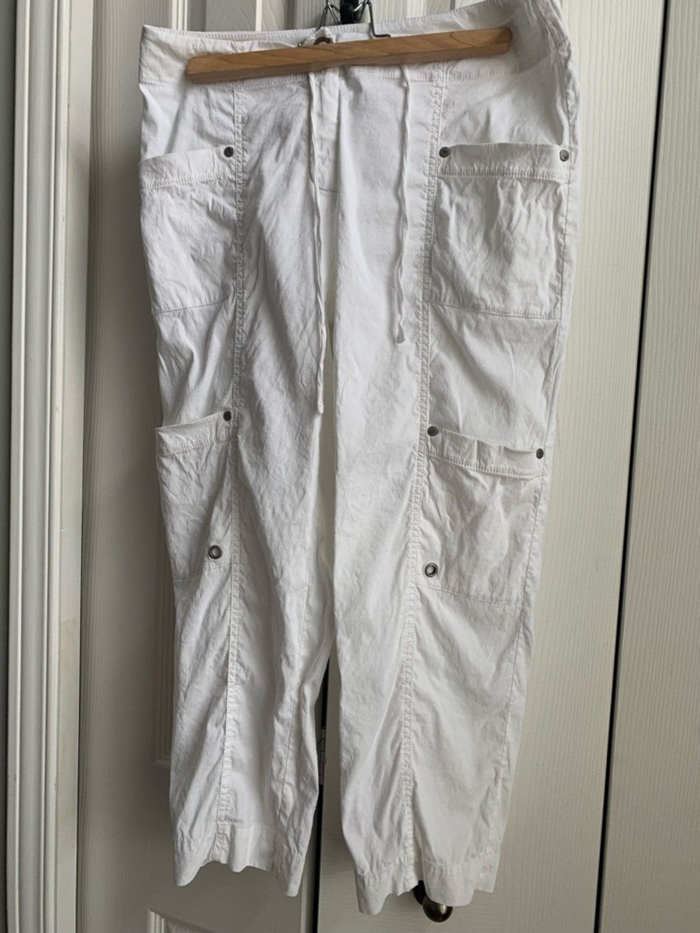 Eileen Fisher Linen Blend White Capris (SZ 6)